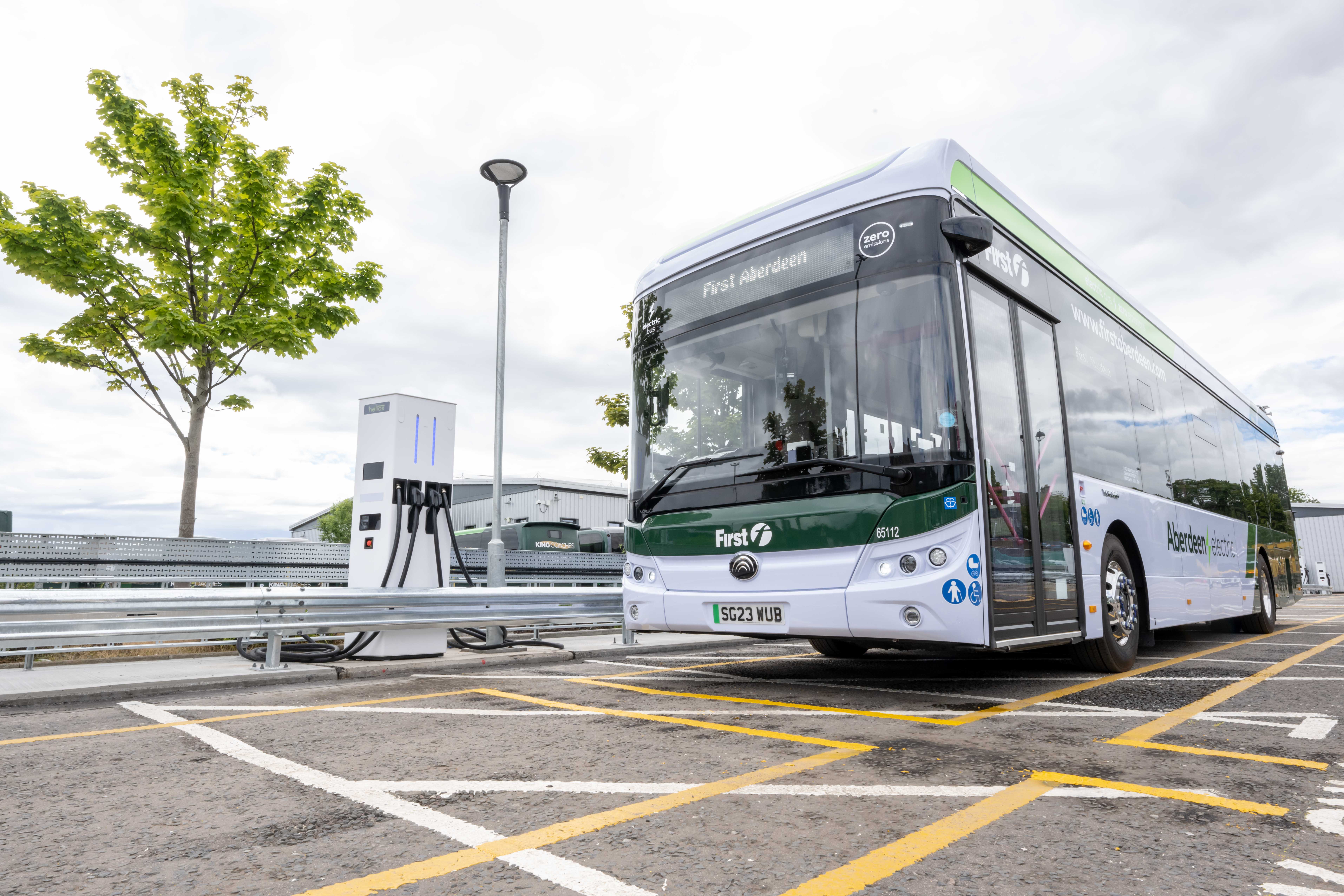 Electric Bus at First Aberdeen